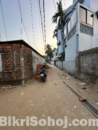 পাঠানটুলা আমির খান রোড